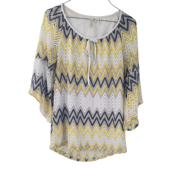 TACERA Chevron 3/4 Sleeve Top Womens Size Small S - Picture 1 of 4